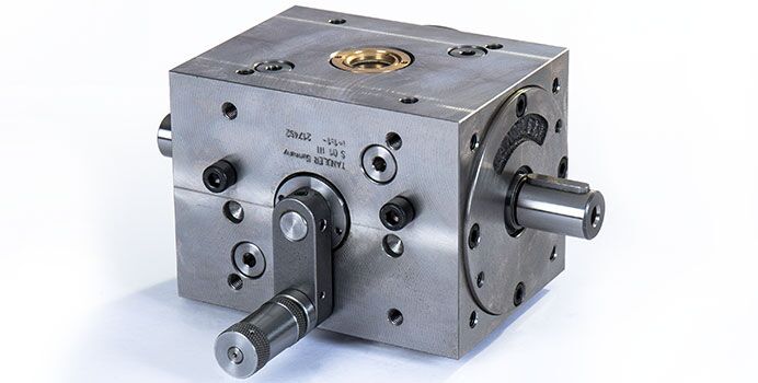 Disengaging bevel gearbox - TANDLER