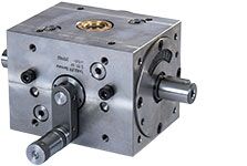 Disengaging bevel gearbox