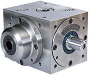 Bevel gearbox with hollow pinion