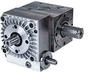 Planetary bevel speed modulation gearbox with reinforced shaft