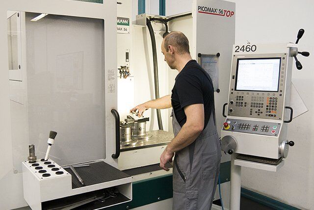 Milling Machine Picomax in the assembly