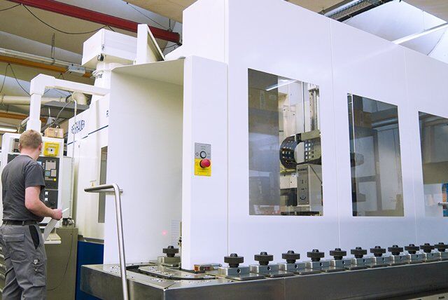 Reishauer RZ 360 - Loader