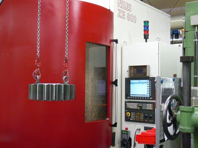 Niles ZE 800 at work
