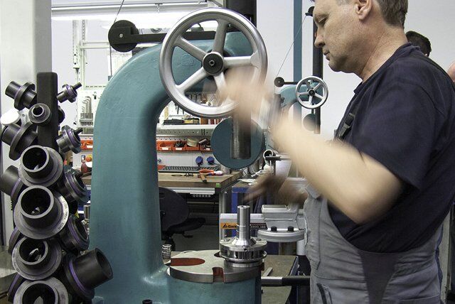 Assembly of a speed modulation gearbox PD2